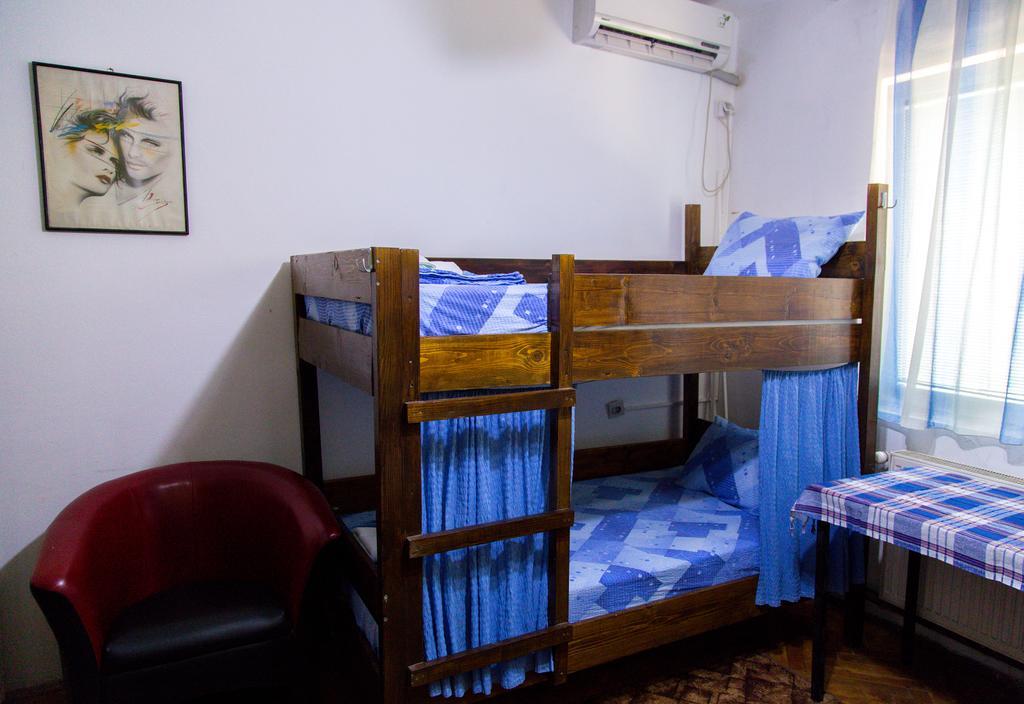 The Comfy Hostel Skopje Ngoại thất bức ảnh