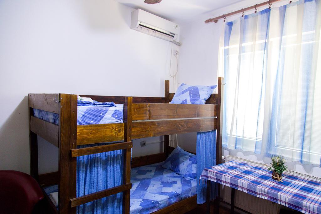 The Comfy Hostel Skopje Ngoại thất bức ảnh